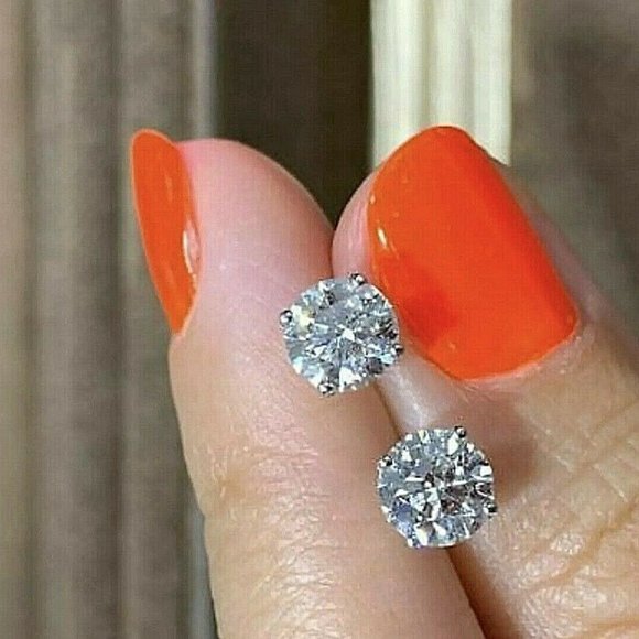 2CT ROUND VVS1 DIAMOND PUSH BACK EARRINGS! - Picture 4 of 6